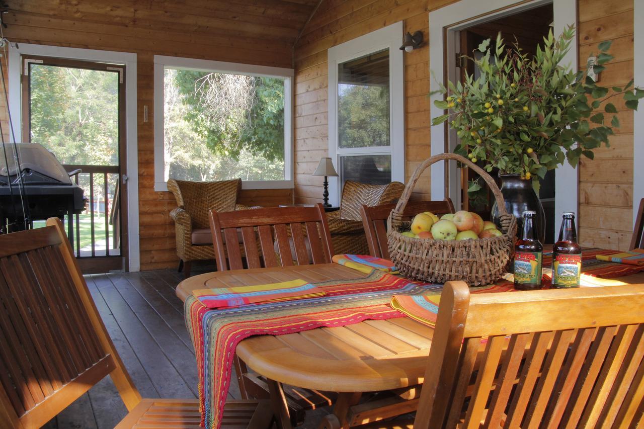 Coho Cottages Willow Creek Εξωτερικό φωτογραφία