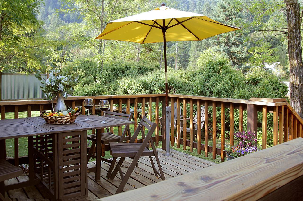 Coho Cottages Willow Creek Εξωτερικό φωτογραφία