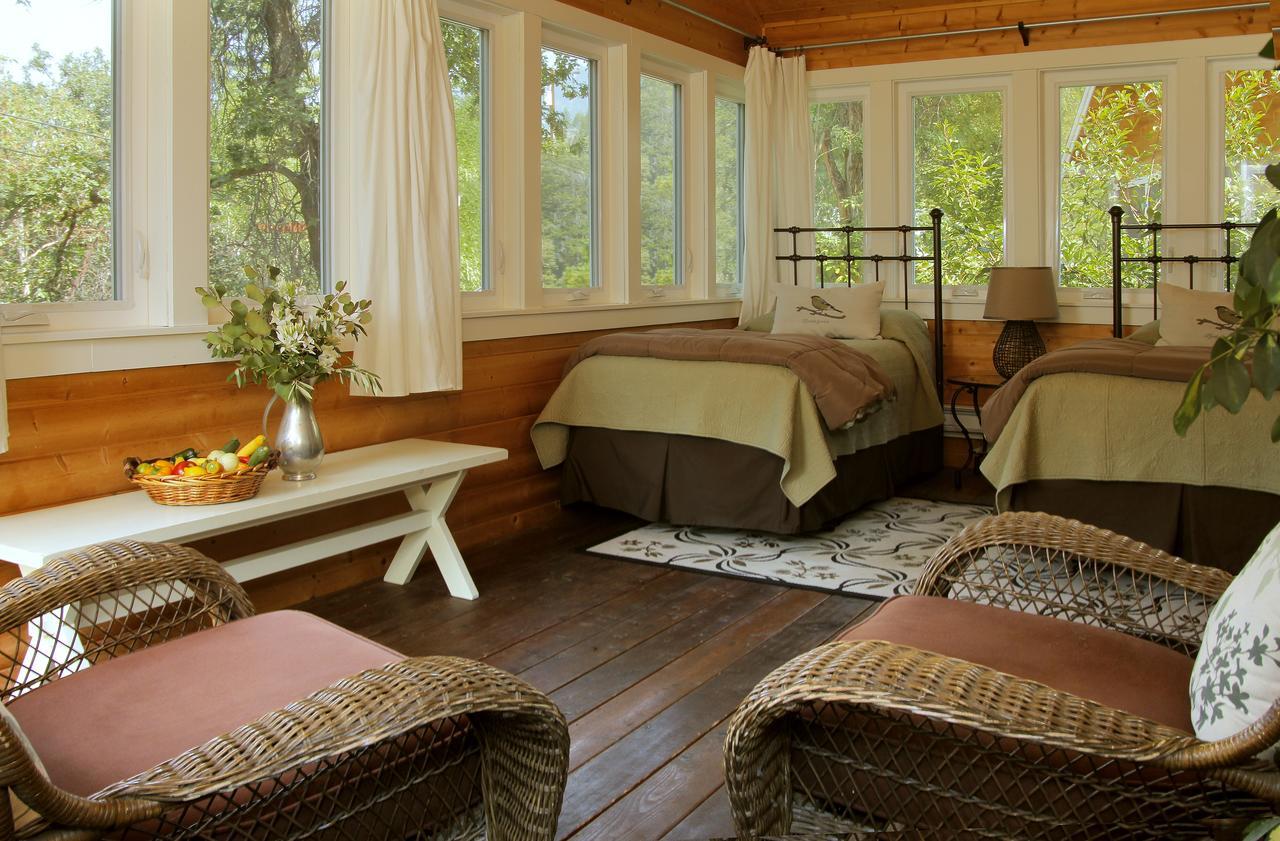 Coho Cottages Willow Creek Εξωτερικό φωτογραφία
