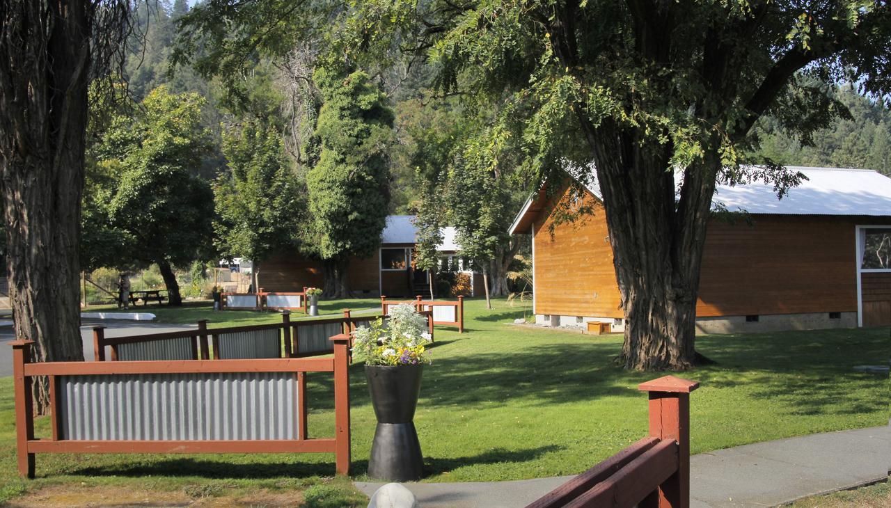 Coho Cottages Willow Creek Εξωτερικό φωτογραφία